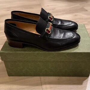 Gucci Black Leather Loafers with Red & Green Web and Gold Horsebit